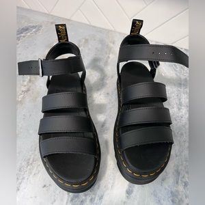 Dr. Martens Blaire hydro leather strap sandals NWOB